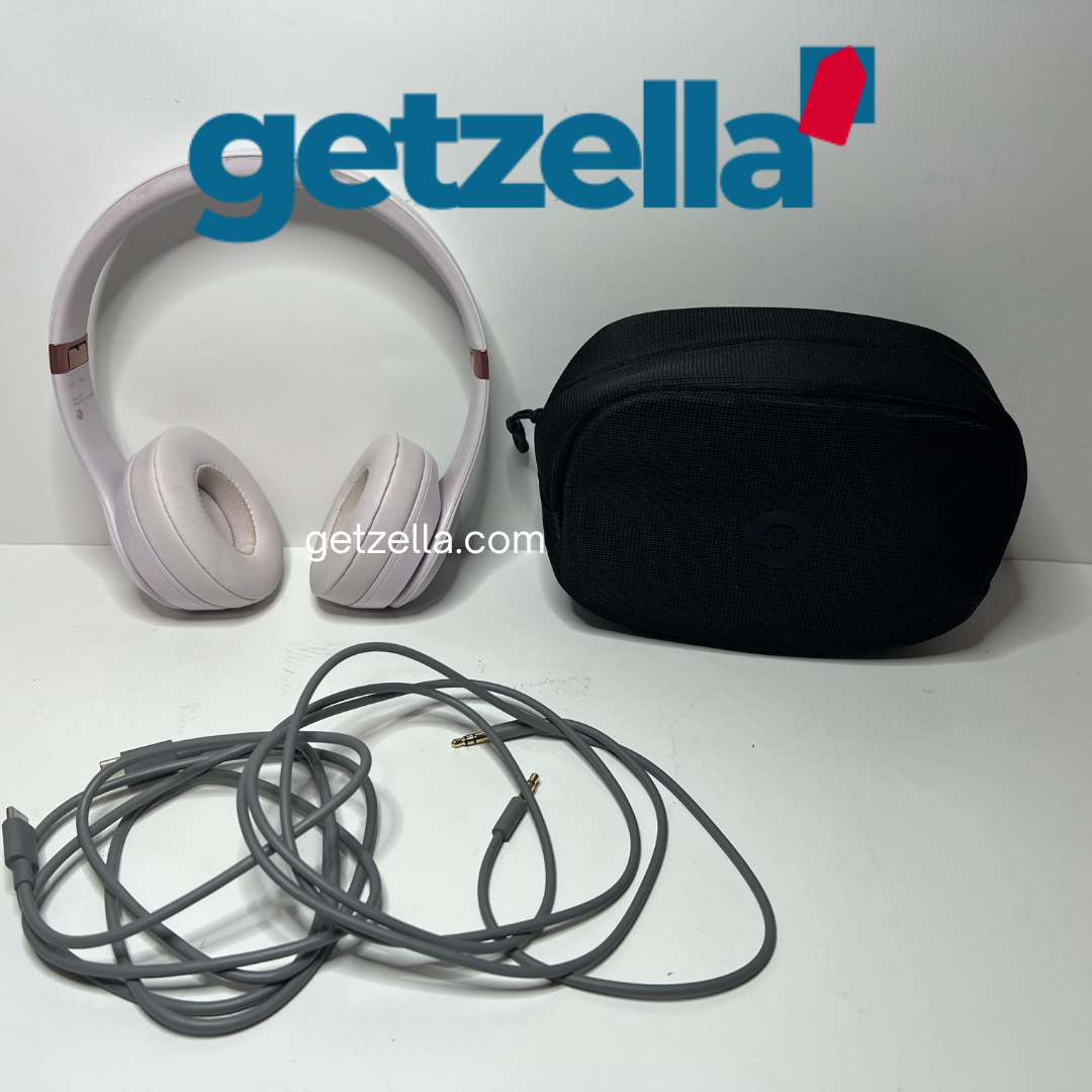 Beats Solo 4 Wireless On-Ear Headphones Cloud Pink ‎MUW33LL/A