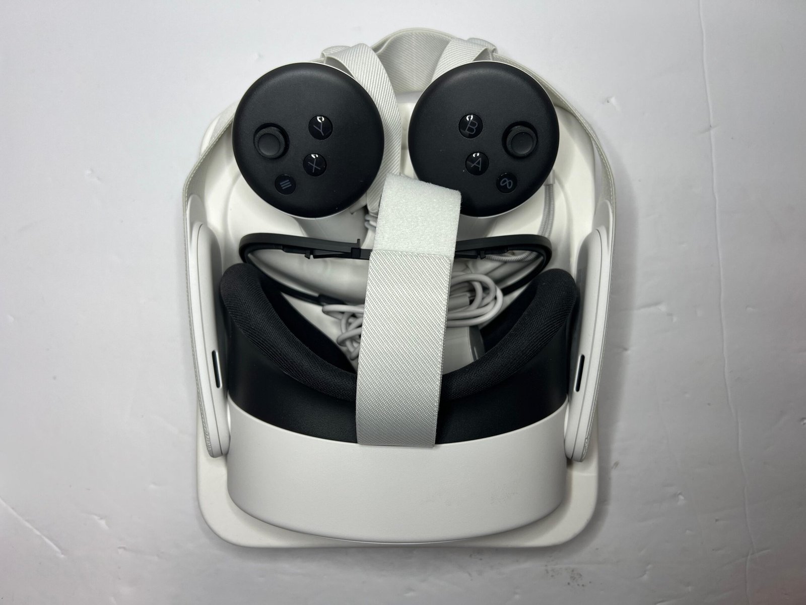 Meta Quest 3S 128GB Mixed Reality Headset – All-in-One VR